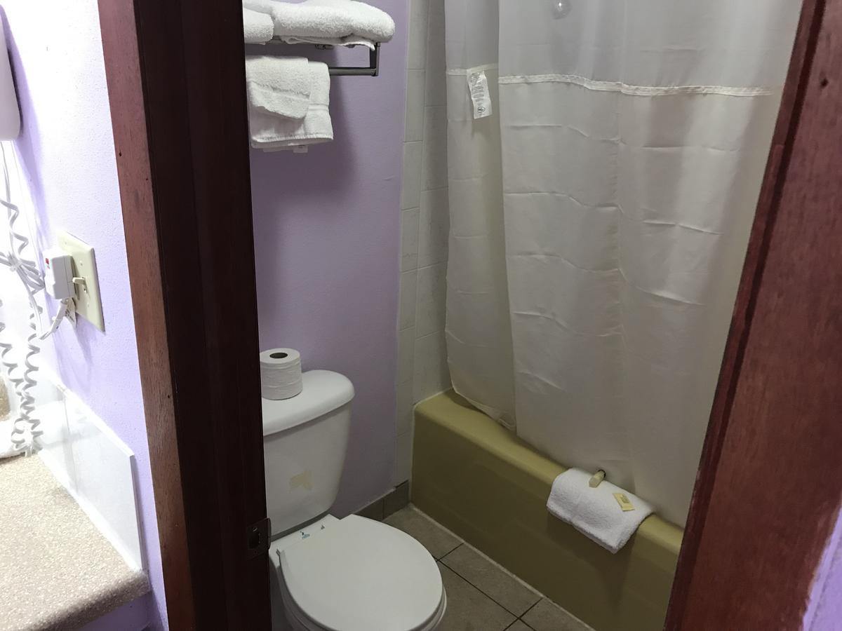 Spring Valley Inn מראה חיצוני תמונה